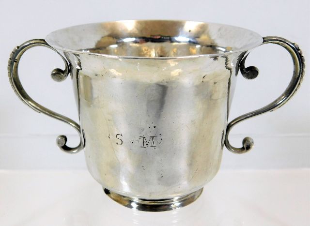 An 18thC. Guernsey silver christening cup 94g SOLD £420