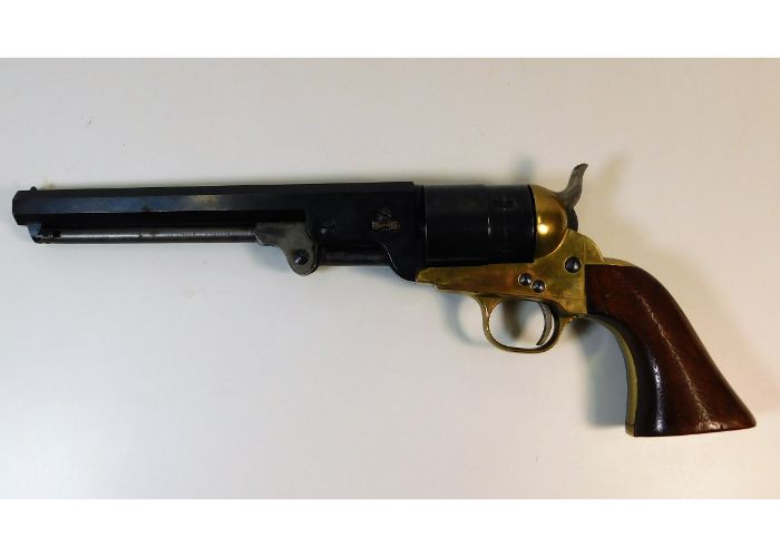 A fine quality Wild West replica 1851 Navy revolver with blued steel & brass fittings SOLD £150